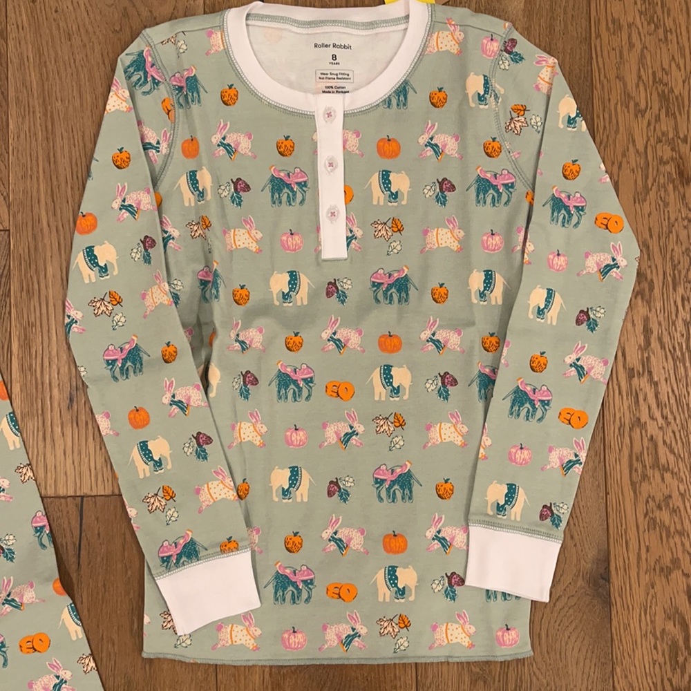 Roller Rabbit Pumpkin Spice Pajamas - Picture 3 of 6